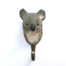 Laden Sie das Bild in den Galerie-Viewer, Hand Carved Koala Hook
