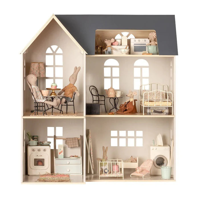 Maileg Doll House